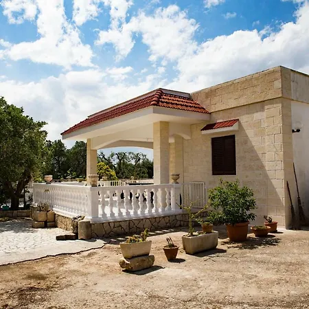 Flats Campagna Country house *